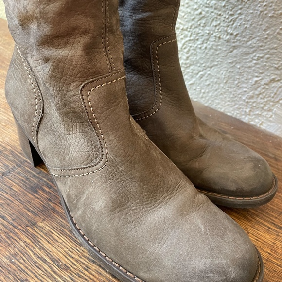 Paul Green Tall Moto Gray Suede Boots, 11 - Picture 3 of 9